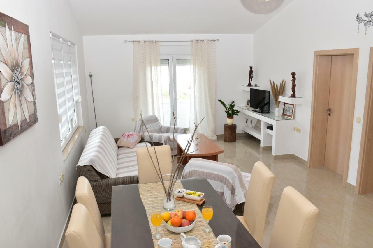 Apartments Piccolo Piaccere Ražanac المظهر الخارجي الصورة